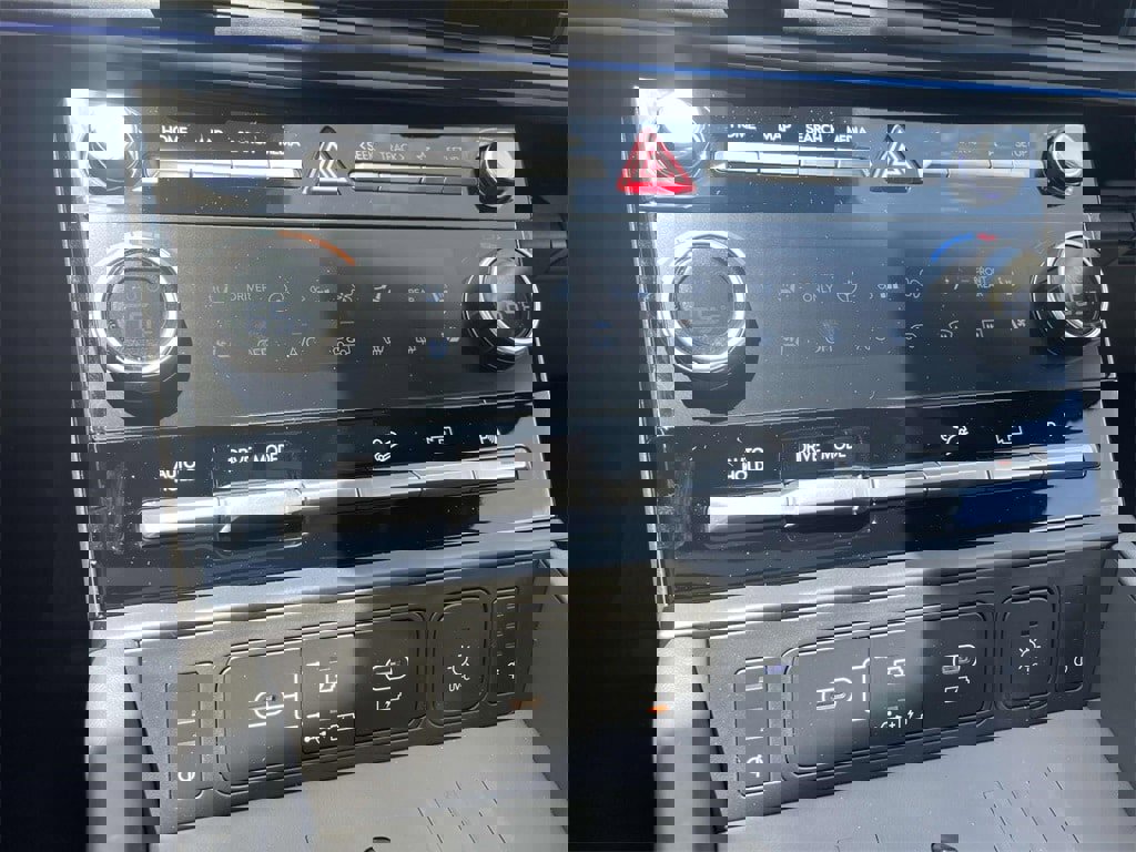 New 2025 Hyundai Santa Fe Calligraphy image 21