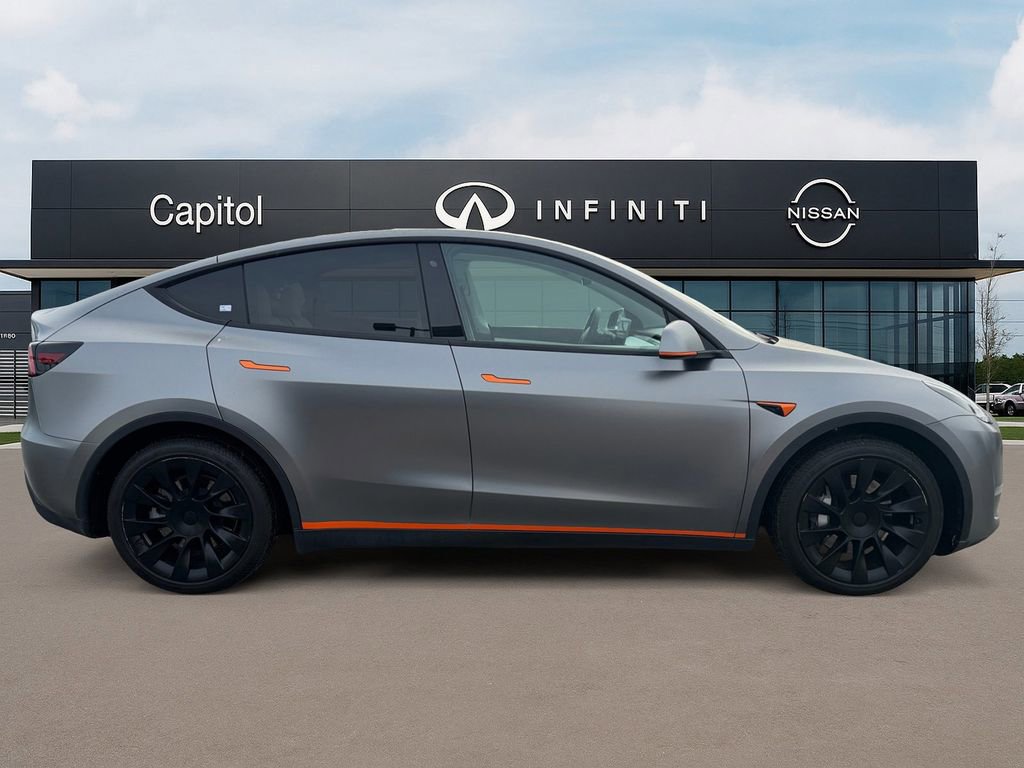 Used 2020 Tesla Model Y Long Range image 4