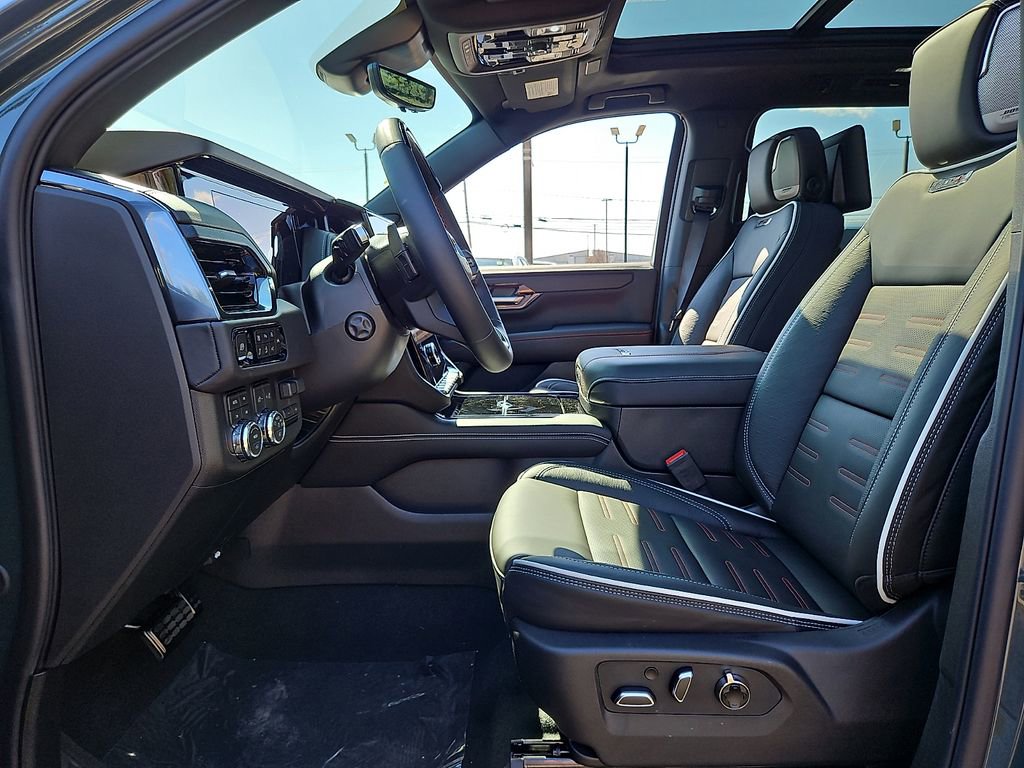 New 2026 GMC Yukon XL AT4 Ultimate image 9
