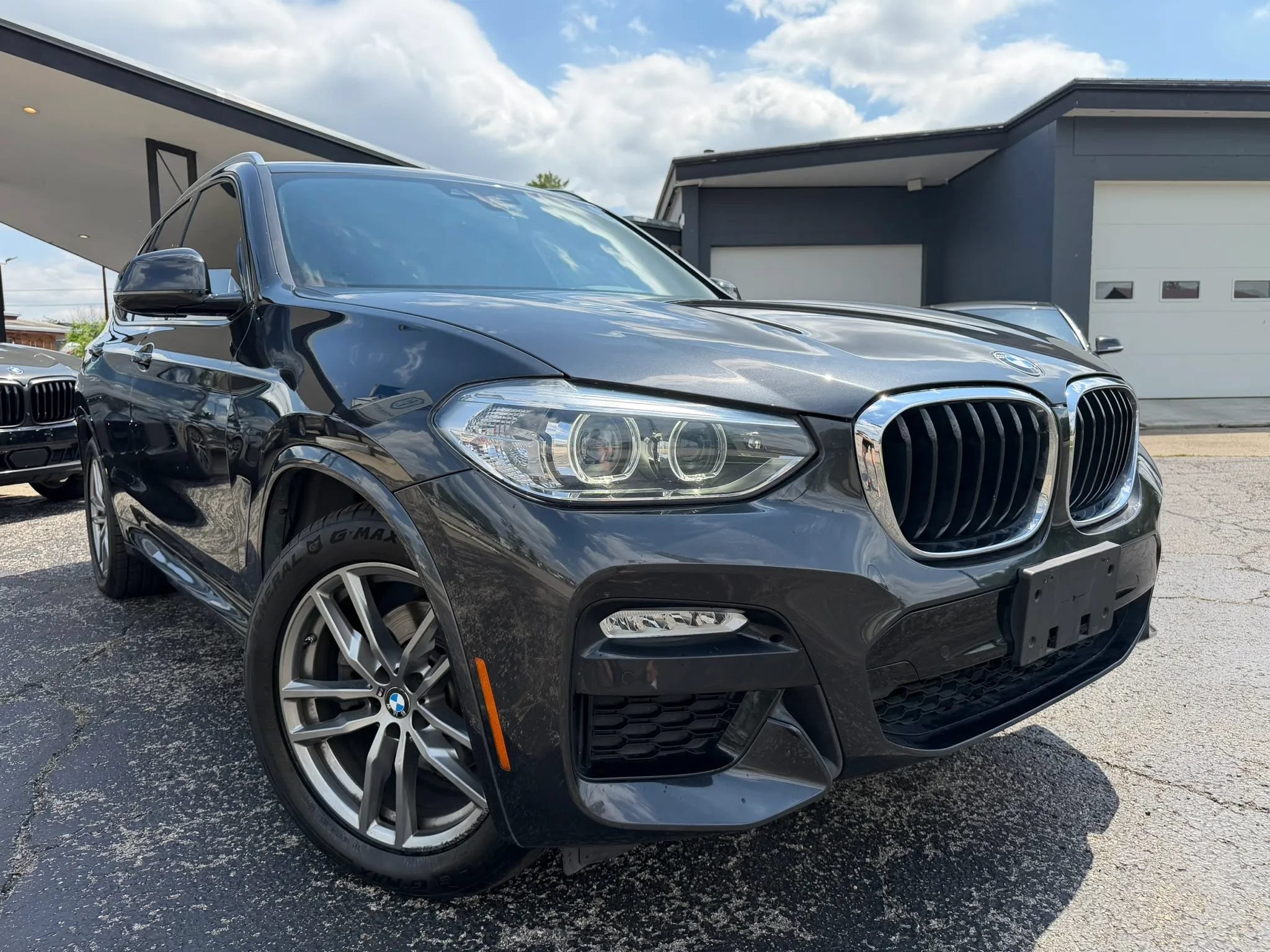 Used 2019 BMW X3 xDrive30i AWD/4WD image 1