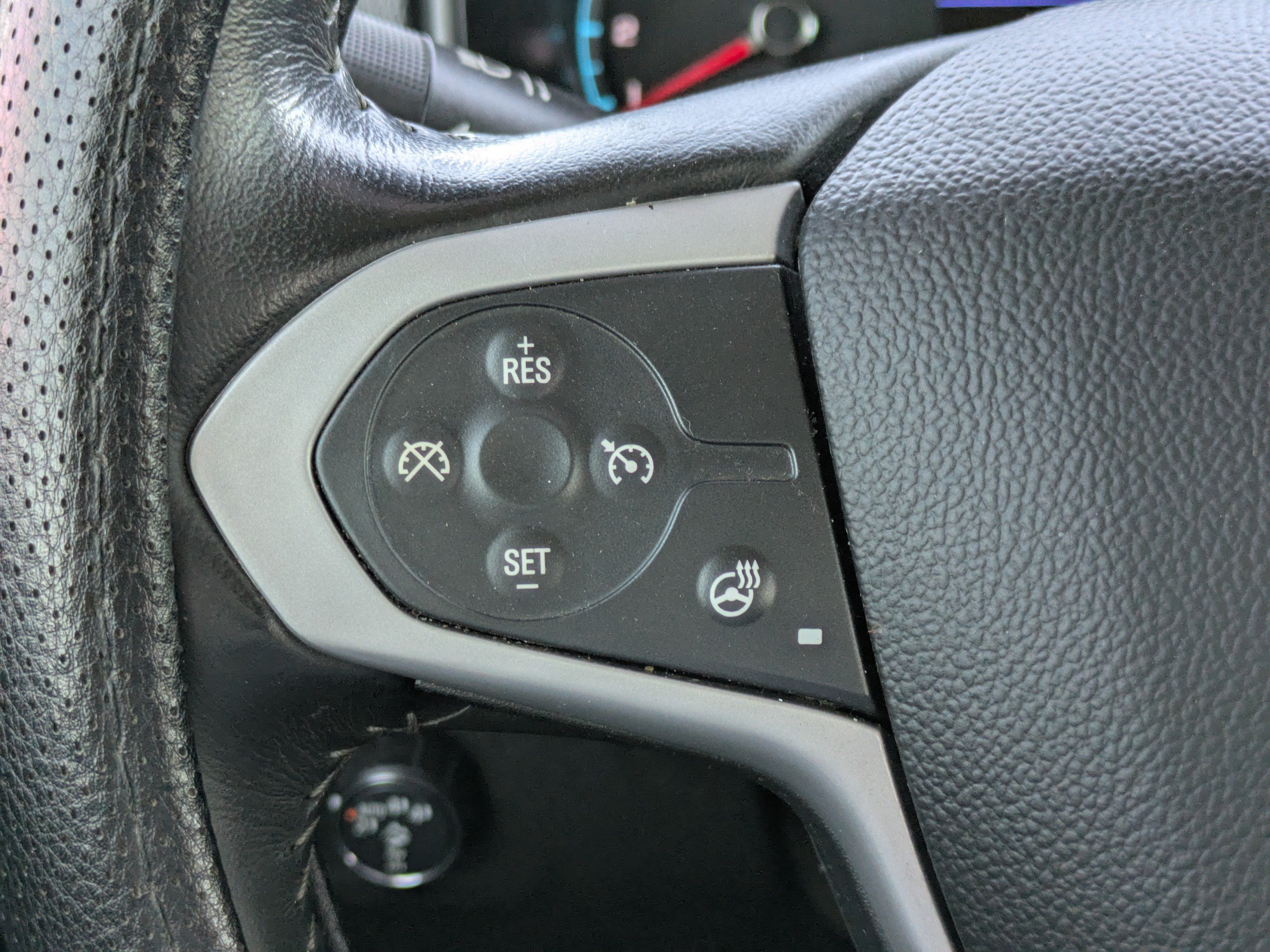 Used 2022 Chevrolet Colorado ZR2 w/ Colorado ZR2 Bison Edition AWD/4WD image 21