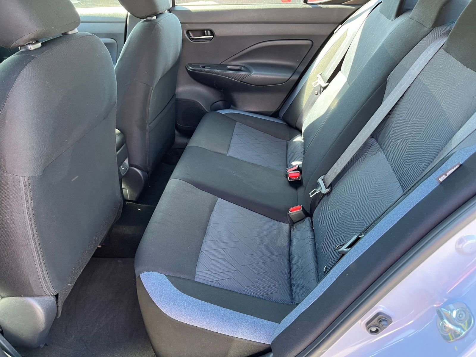 Used 2025 Nissan Versa SV image 22