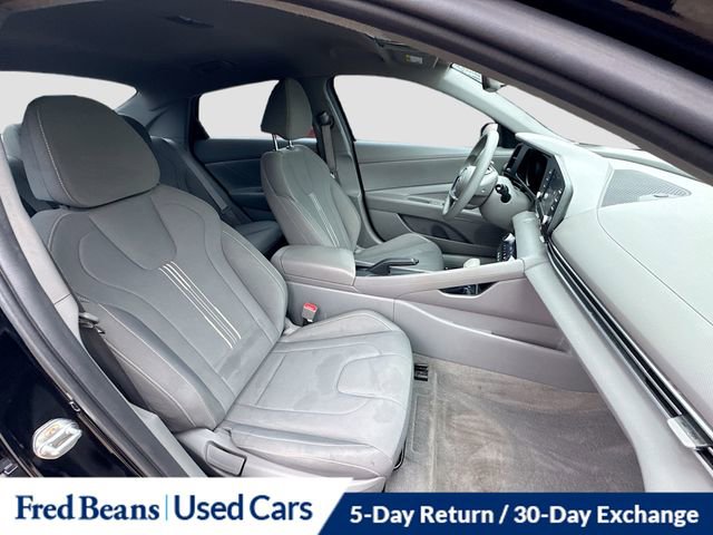 Used 2023 Hyundai Elantra SEL image 27