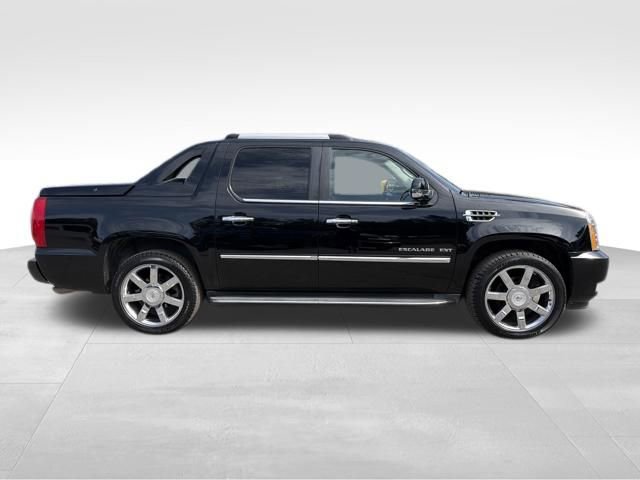 Used 2011 Cadillac Escalade EXT Luxury AWD/4WD video 2