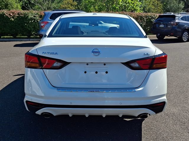 Used 2022 Nissan Altima 2.5 SL FWD image 5