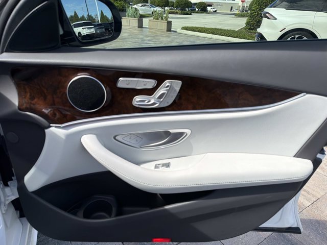 Used 2023 Mercedes-Benz E 350 Sedan image 16