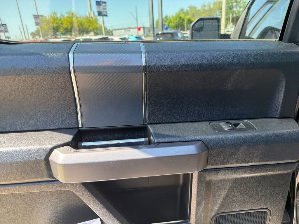 Used 2019 Ford F150 XLT w/ Equipment Group 302A Luxury image 10