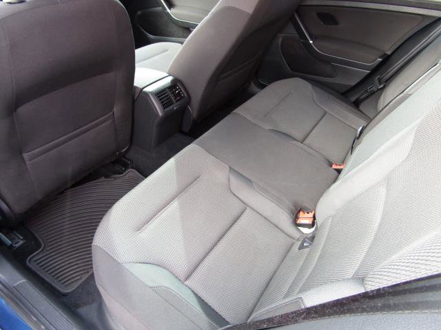 Used 2018 Volkswagen Golf S image 12