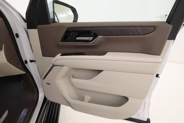 Certified 2025 GMC Yukon Denali w/ Sun & Power Step Package image 20