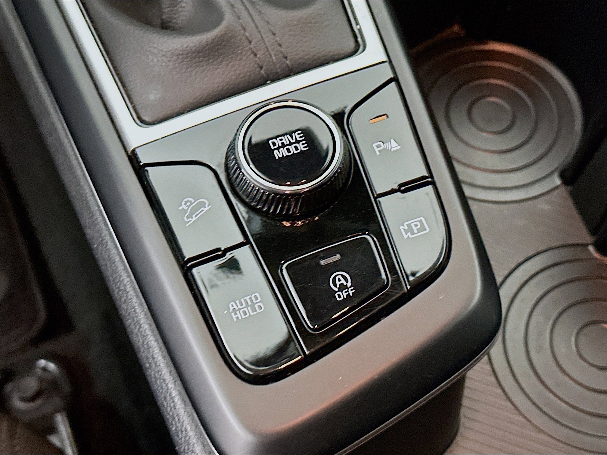 Used 2025 Kia Sportage LX image 24