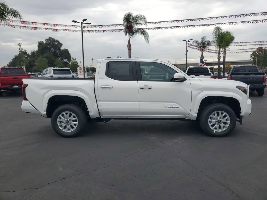 New 2026 Toyota Tacoma SR5 image 2