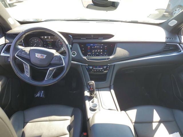Used 2022 Cadillac XT5 Premium Luxury w/ Technology Package image 13