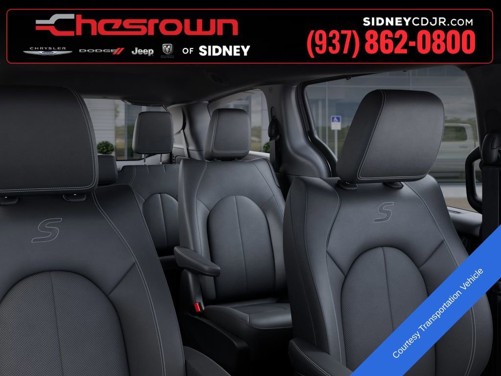 New 2026 Chrysler Pacifica Select w/ S Appearance Package image 26