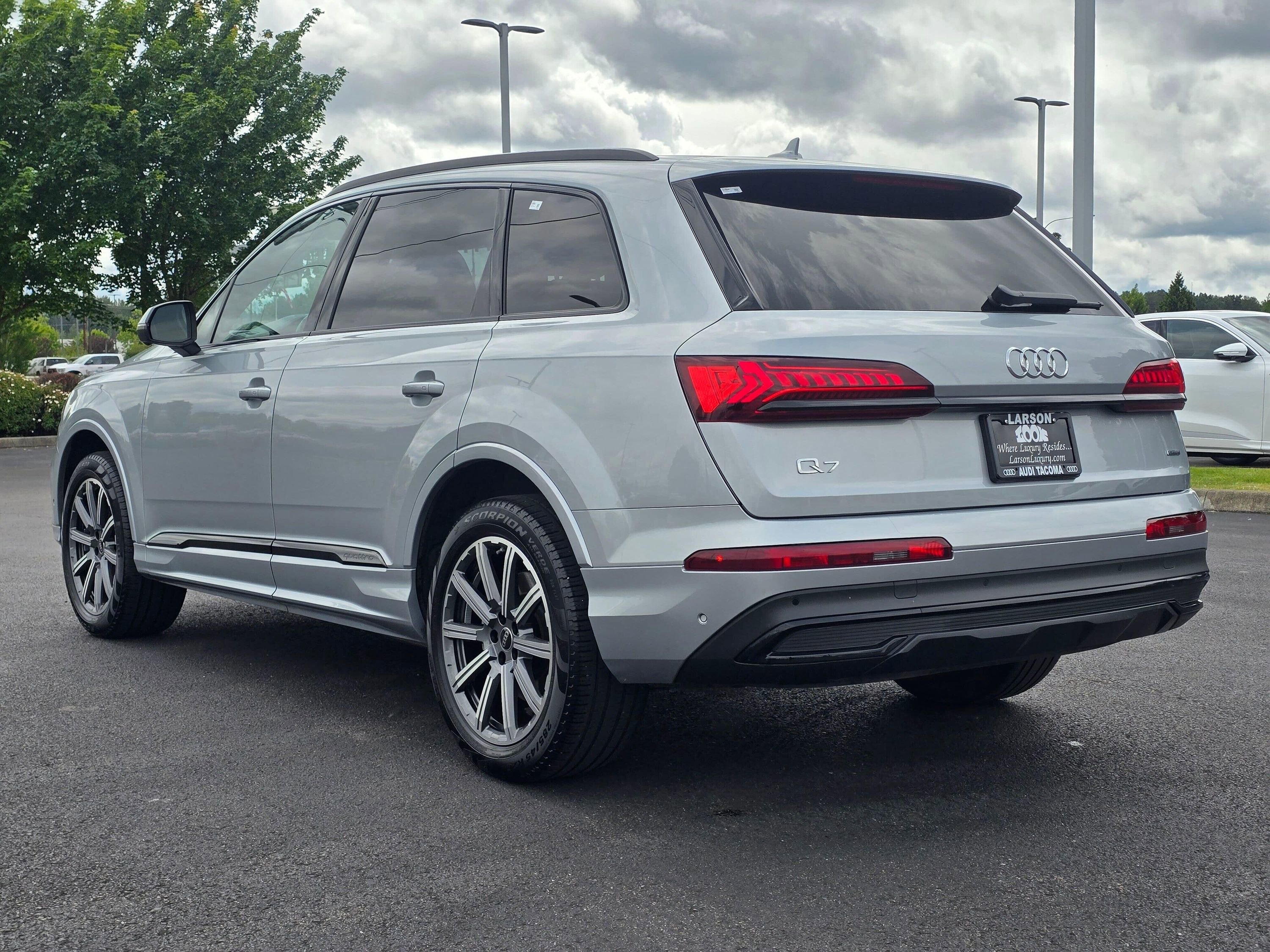 Used 2023 Audi Q7 2.0T Premium Plus AWD/4WD image 3