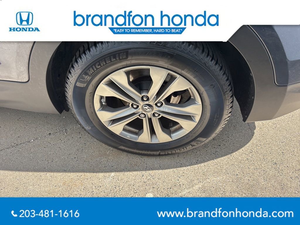 Used 2014 Hyundai Santa Fe Sport w/ Popular Equipment Package 02 image 30