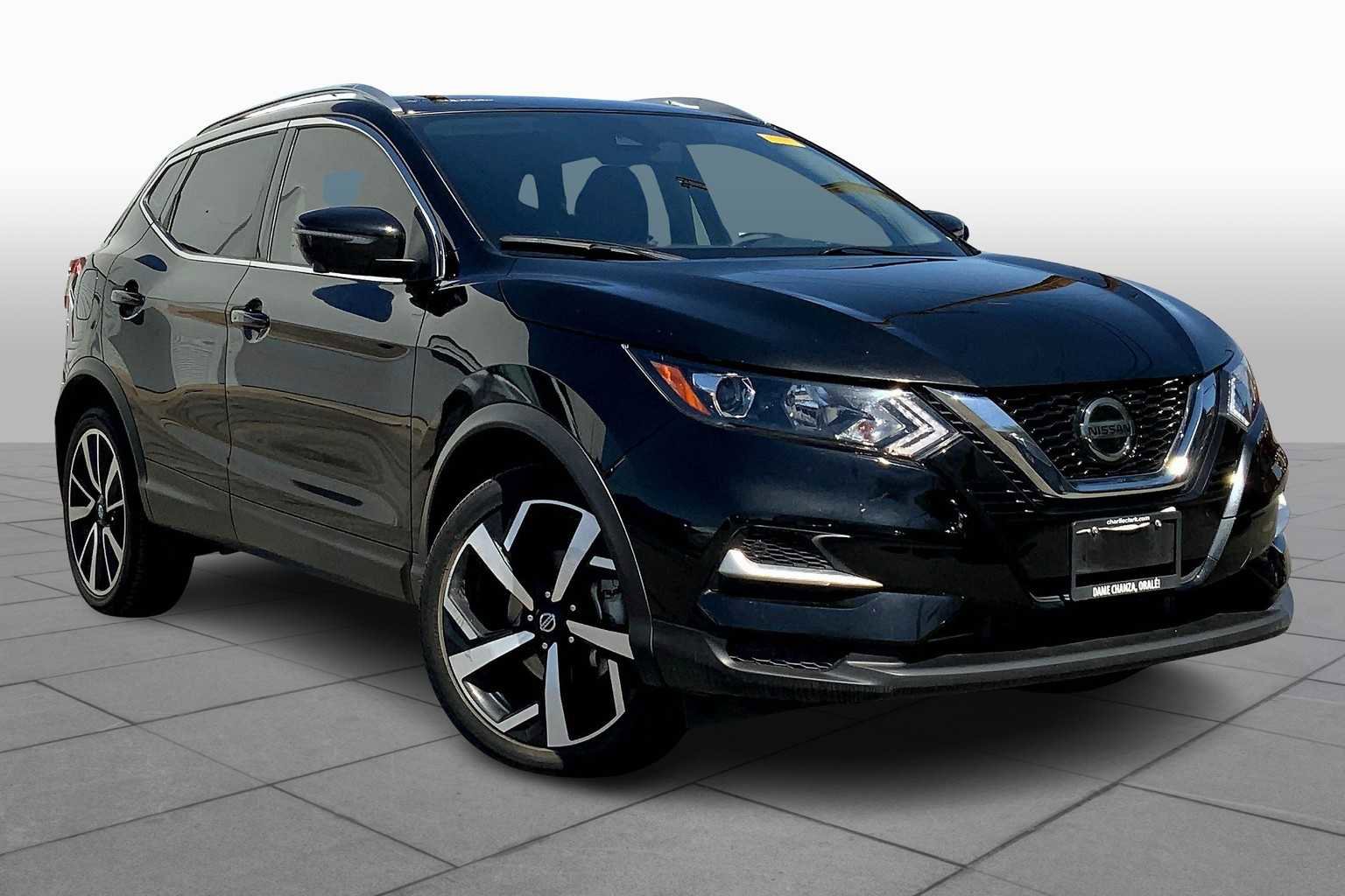 Used 2022 Nissan Rogue Sport SL image 3