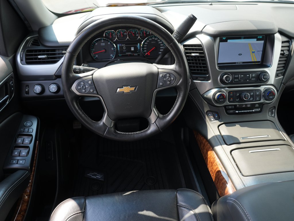 Certified 2020 Chevrolet Suburban Premier w/ RST 6.2L Performance Edition AWD/4WD image 20