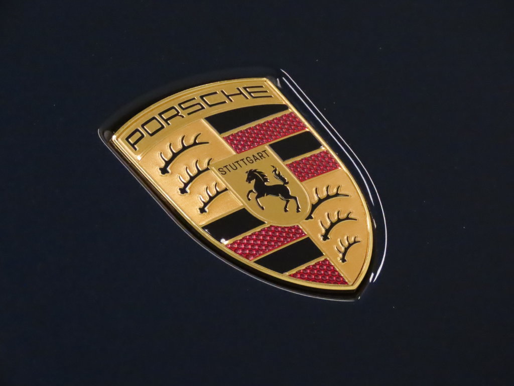 Certified 2025 Porsche Cayenne S AWD/4WD image 15