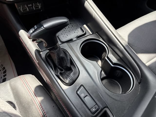 Used 2025 Dodge Durango R/T w/ Blacktop Package AWD/4WD image 19