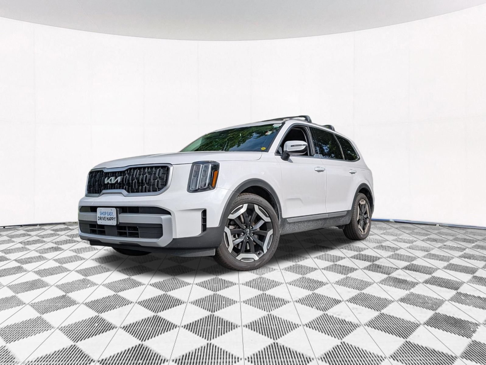 Used 2025 Kia Telluride EX AWD/4WD image 2