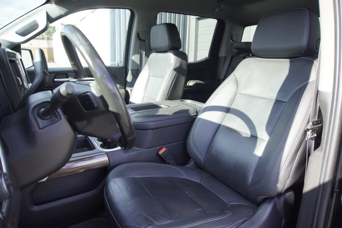 Used 2021 Chevrolet Silverado 1500 LT Trail Boss w/ Convenience Package II AWD/4WD image 11