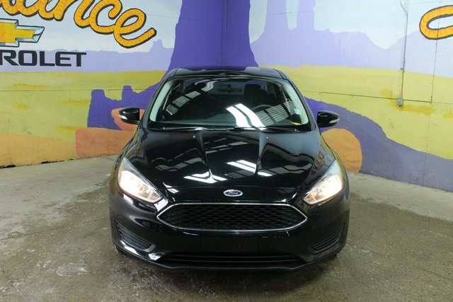 Used 2017 Ford Focus SE image 3
