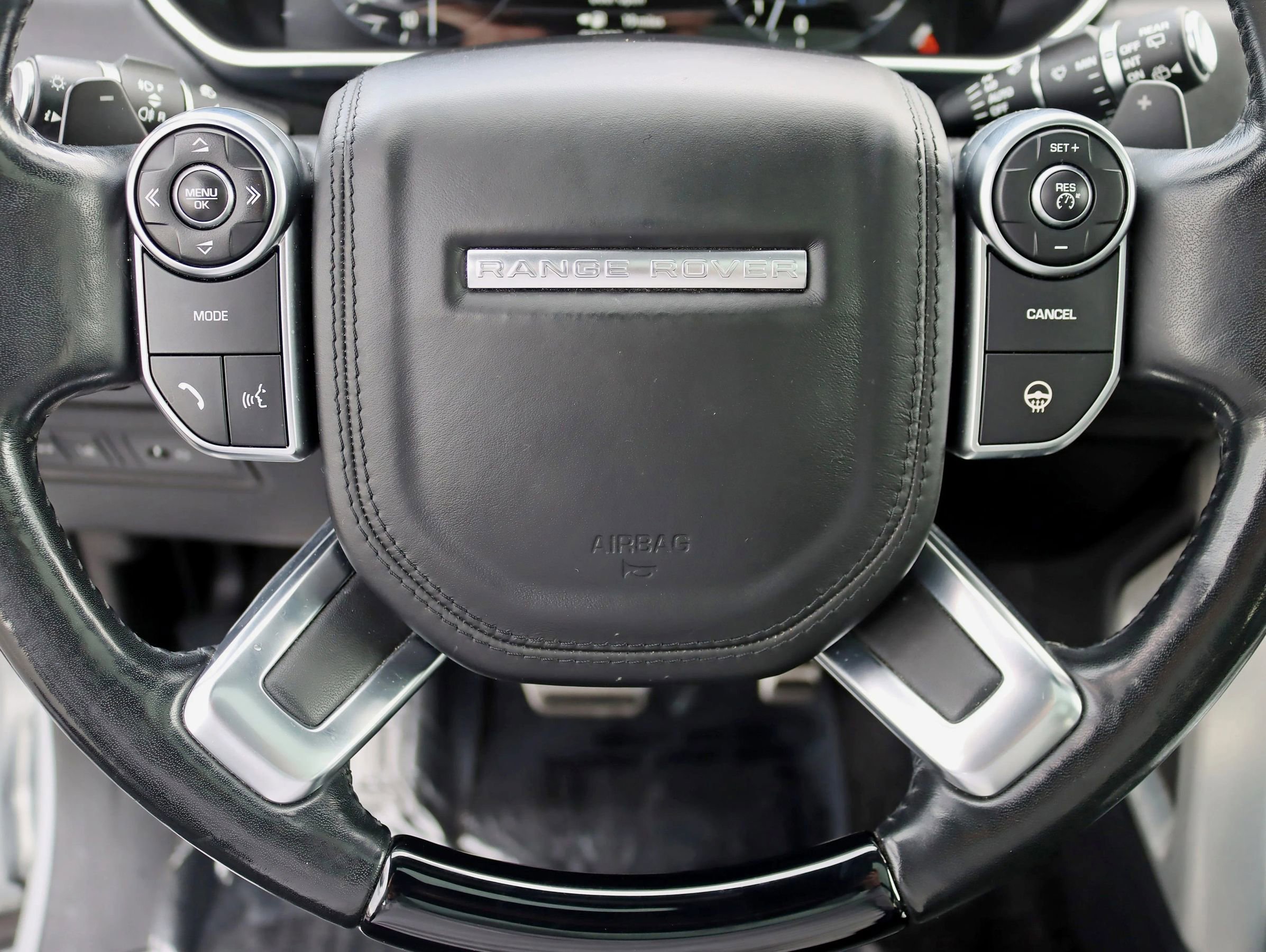 Used 2017 Land Rover Range Rover Supercharged image 17