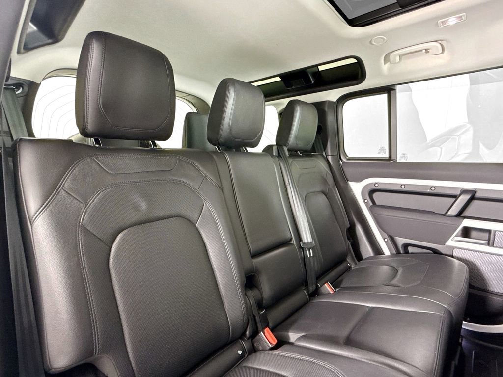 Used 2023 Land Rover Defender 110 S AWD/4WD image 15
