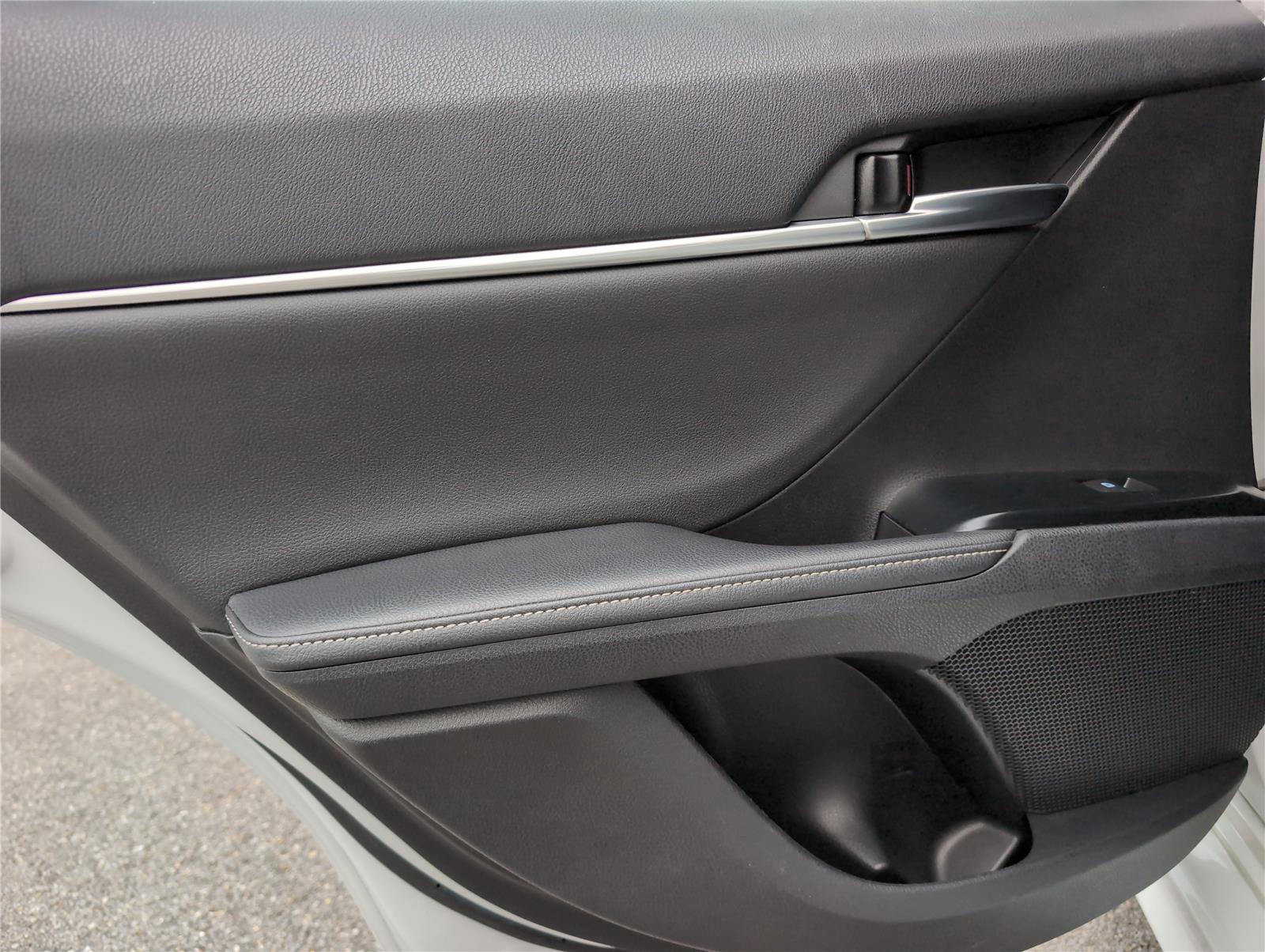 Used 2020 Toyota Camry XSE image 29