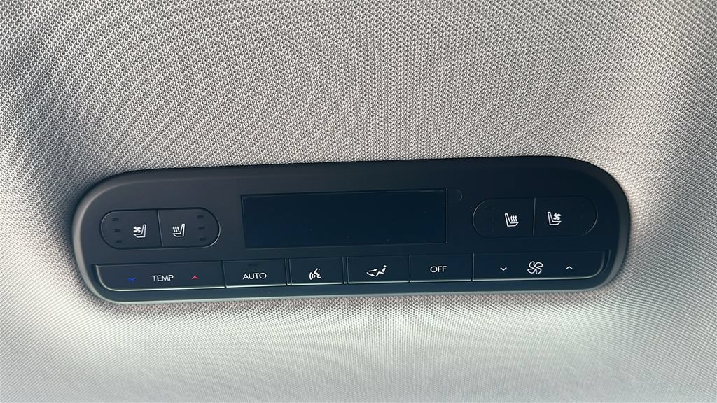 Used 2026 Hyundai Palisade SEL FWD image 31
