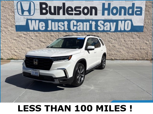 Used 2025 Honda Pilot Elite