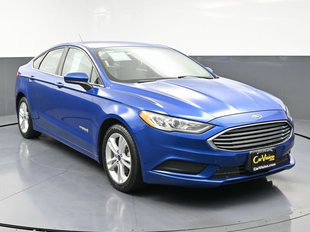 Used 2018 Ford Fusion S image 3