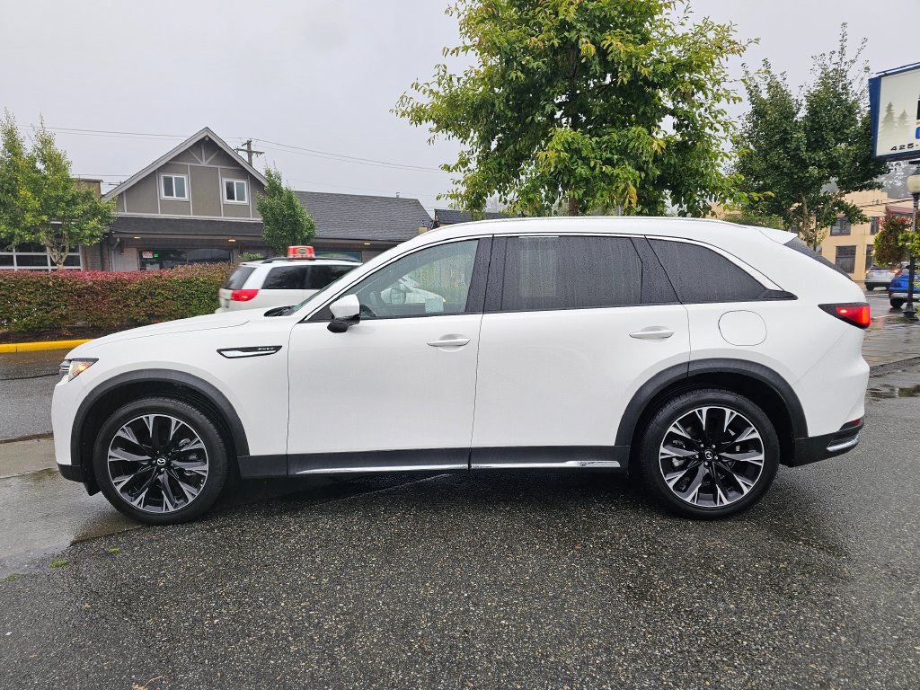 Used 2024 MAZDA CX-90 Plug-In Hybrid w/ Premium Plus AWD/4WD image 8