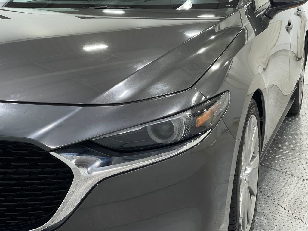 Used 2020 MAZDA MAZDA3 AWD Sedan w/ Premium Package image 31
