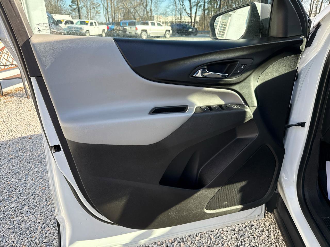 Used 2019 Chevrolet Equinox LT image 14