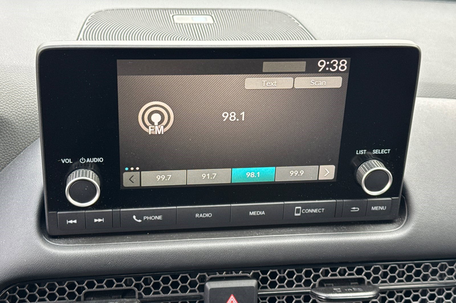 Used 2024 Honda HR-V Sport image 22