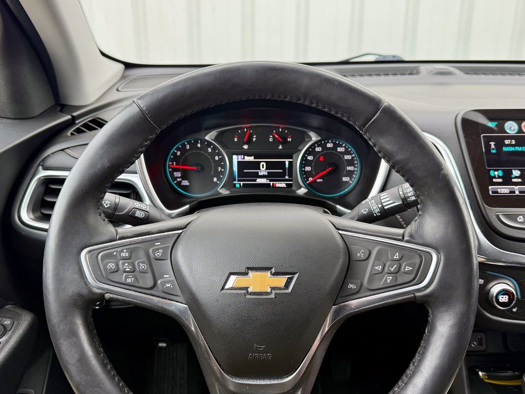 Used 2018 Chevrolet Equinox Premier image 16