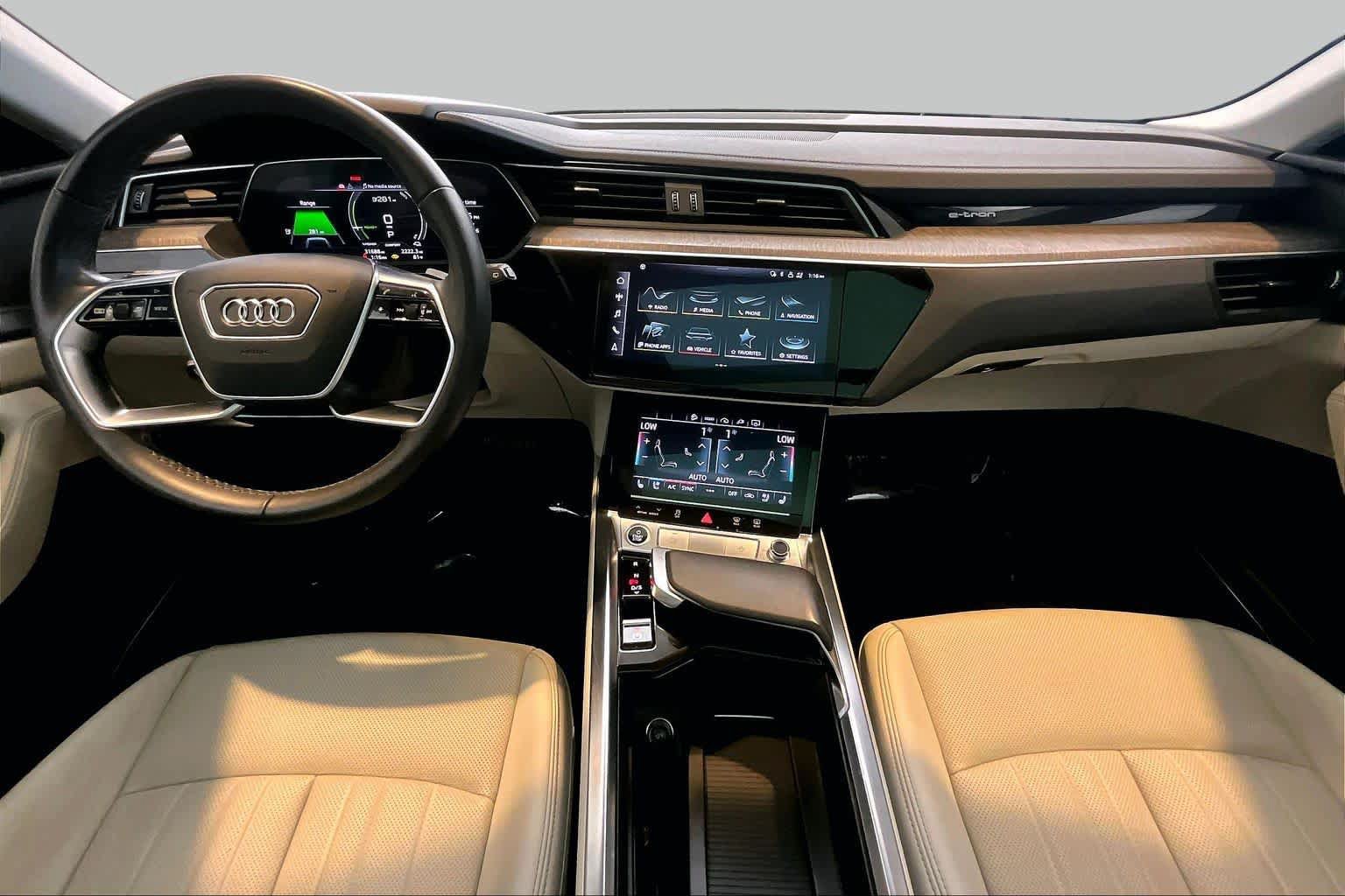 Used 2024 Audi Q8 e-tron Premium Plus w/ Premium Plus Package AWD/4WD image 14