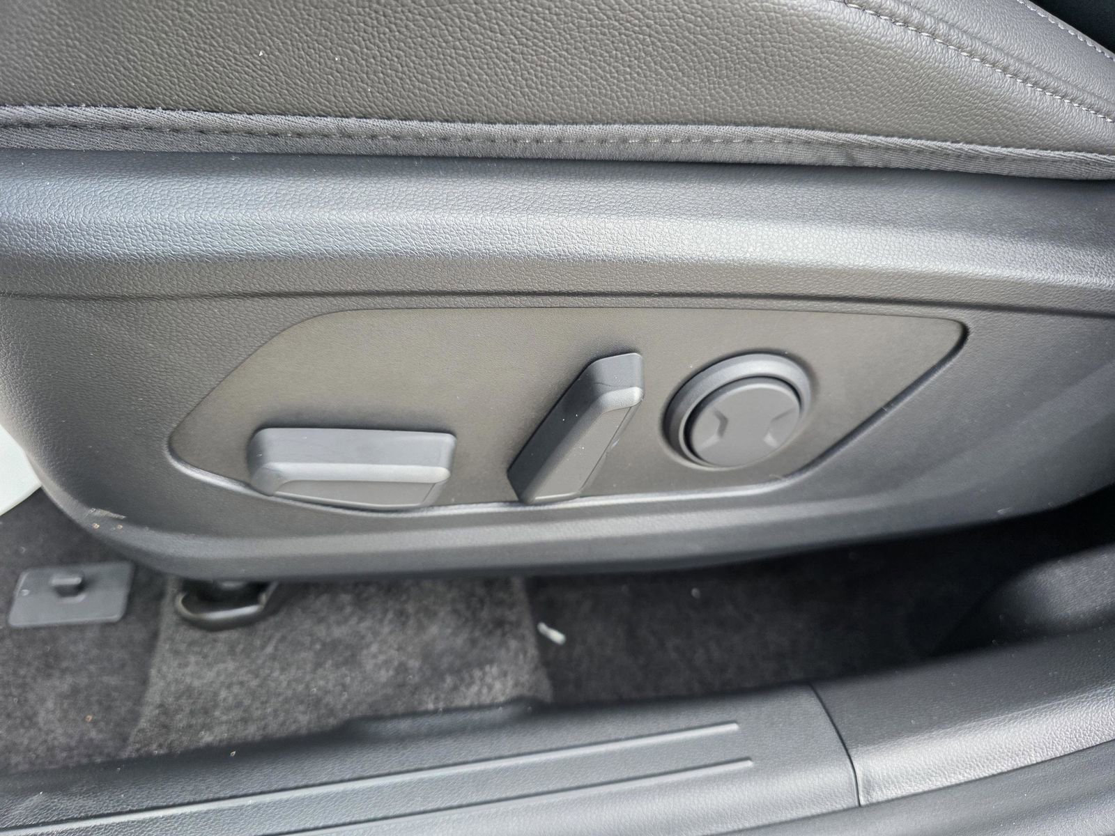 New 2026 Hyundai Santa Cruz SEL image 17