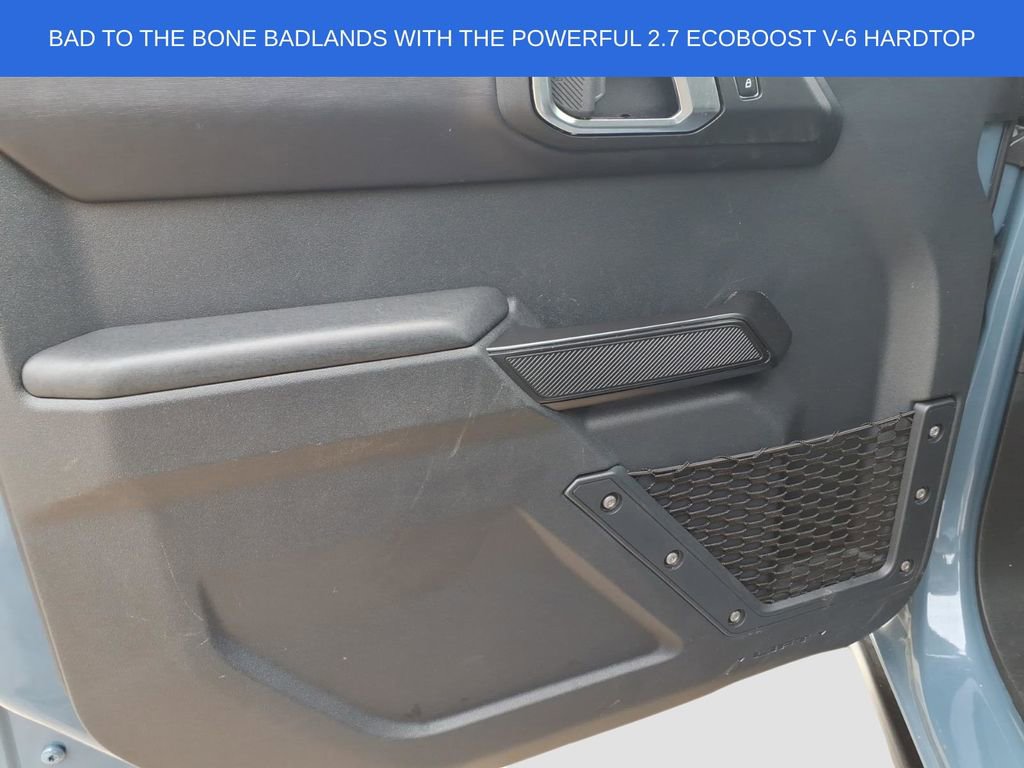 Used 2025 Ford Bronco Badlands image 19