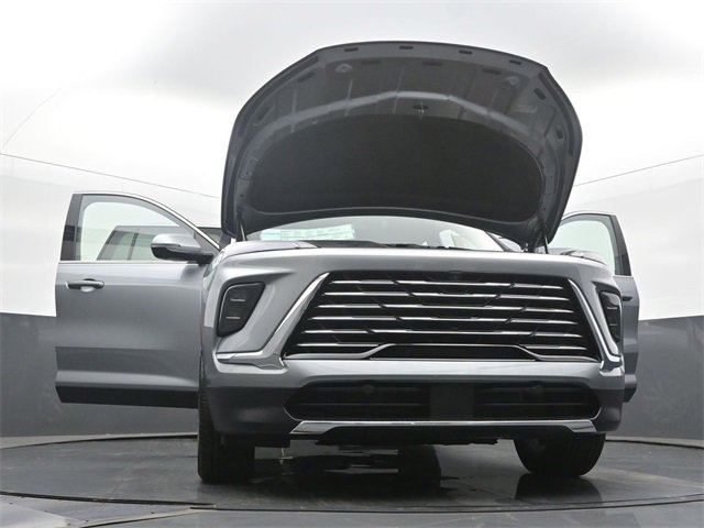 New 2026 Buick Enclave Preferred w/ LPO, Floor Liner Package image 60