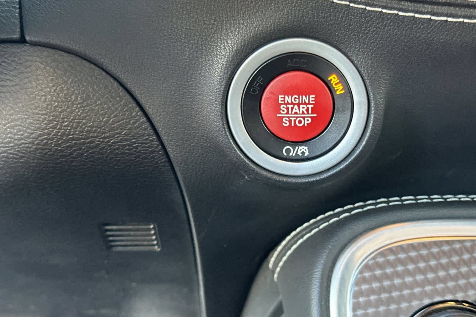 Used 2020 Dodge Challenger SRT Hellcat Redeye RWD image 23