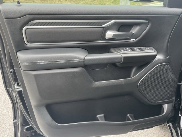 New 2026 RAM 1500 4x4 Crew Cab image 12