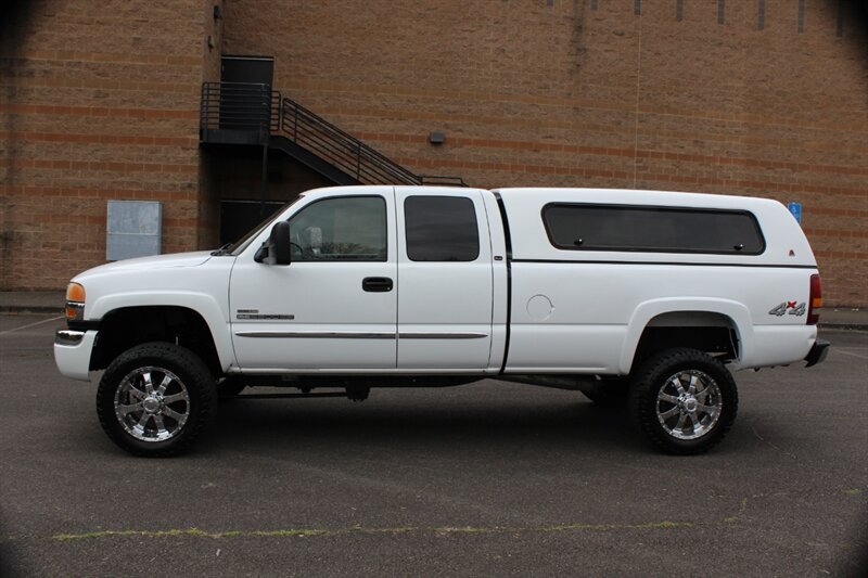 Used 2003 GMC Sierra 2500 SLE w/ Skid Plate Package AWD/4WD image 7