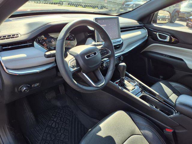 Certified 2023 Jeep Compass Limited image 8