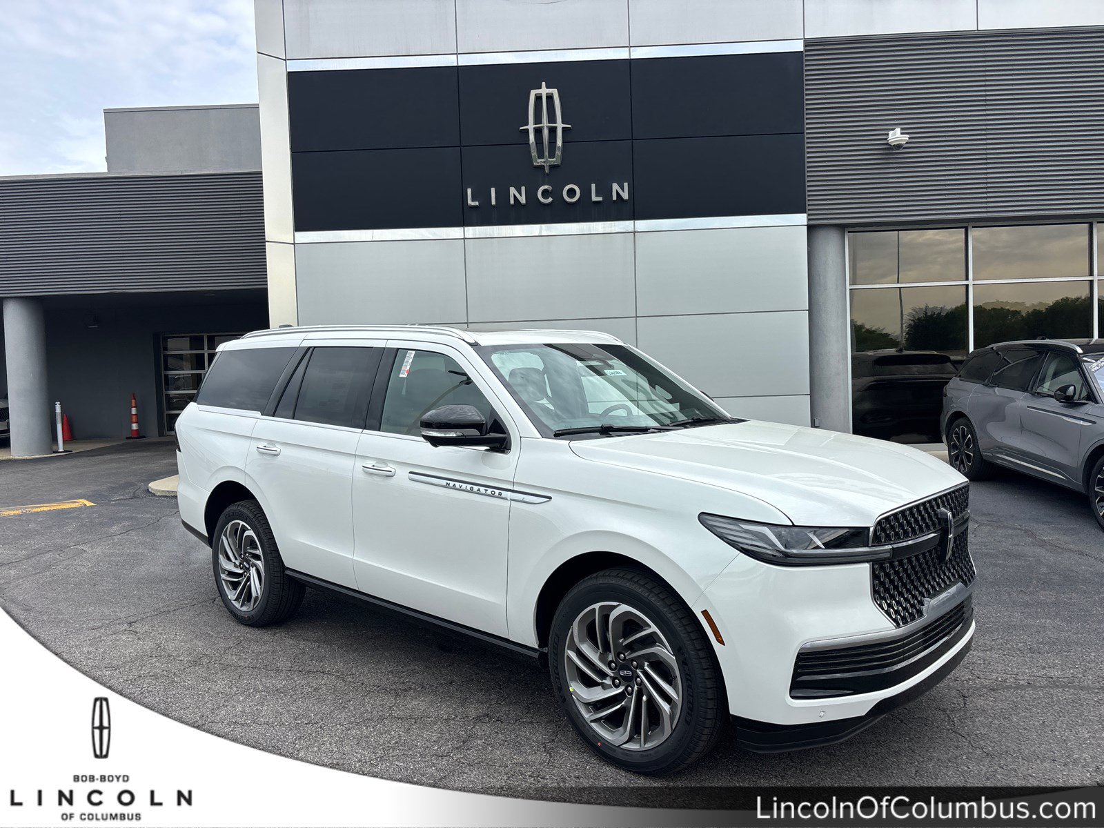 New 2026 Lincoln Navigator Reserve AWD/4WD video 1