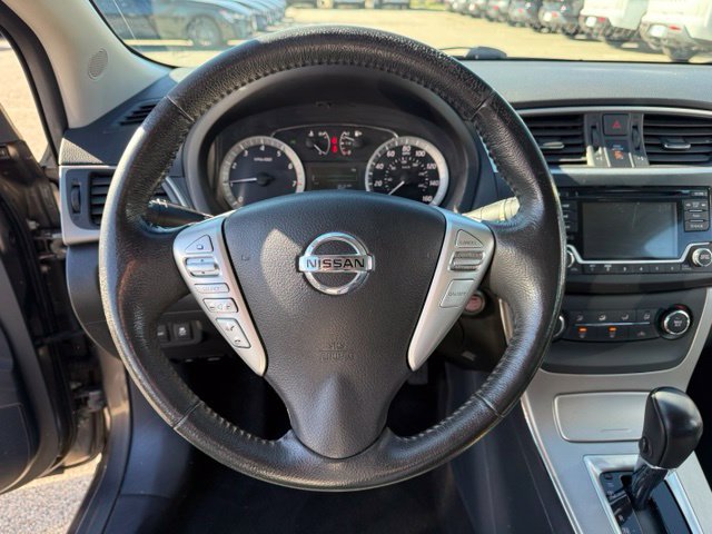 Used 2015 Nissan Sentra SV FWD image 15
