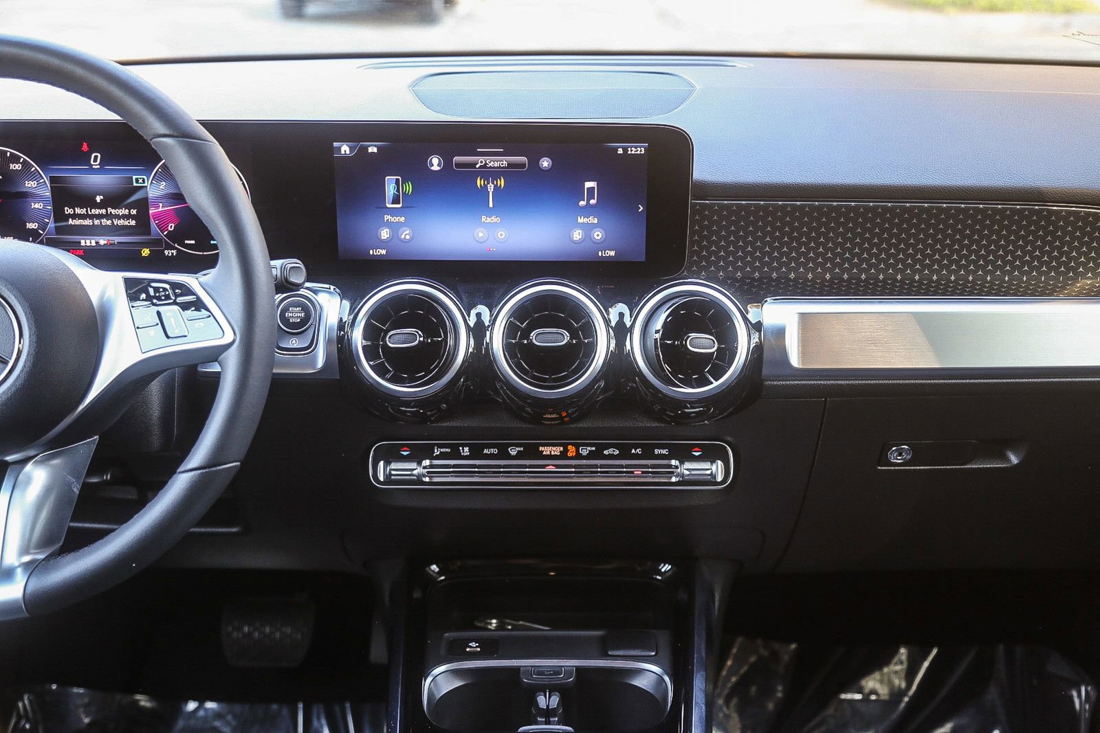 Certified 2026 Mercedes-Benz GLB 250 image 11