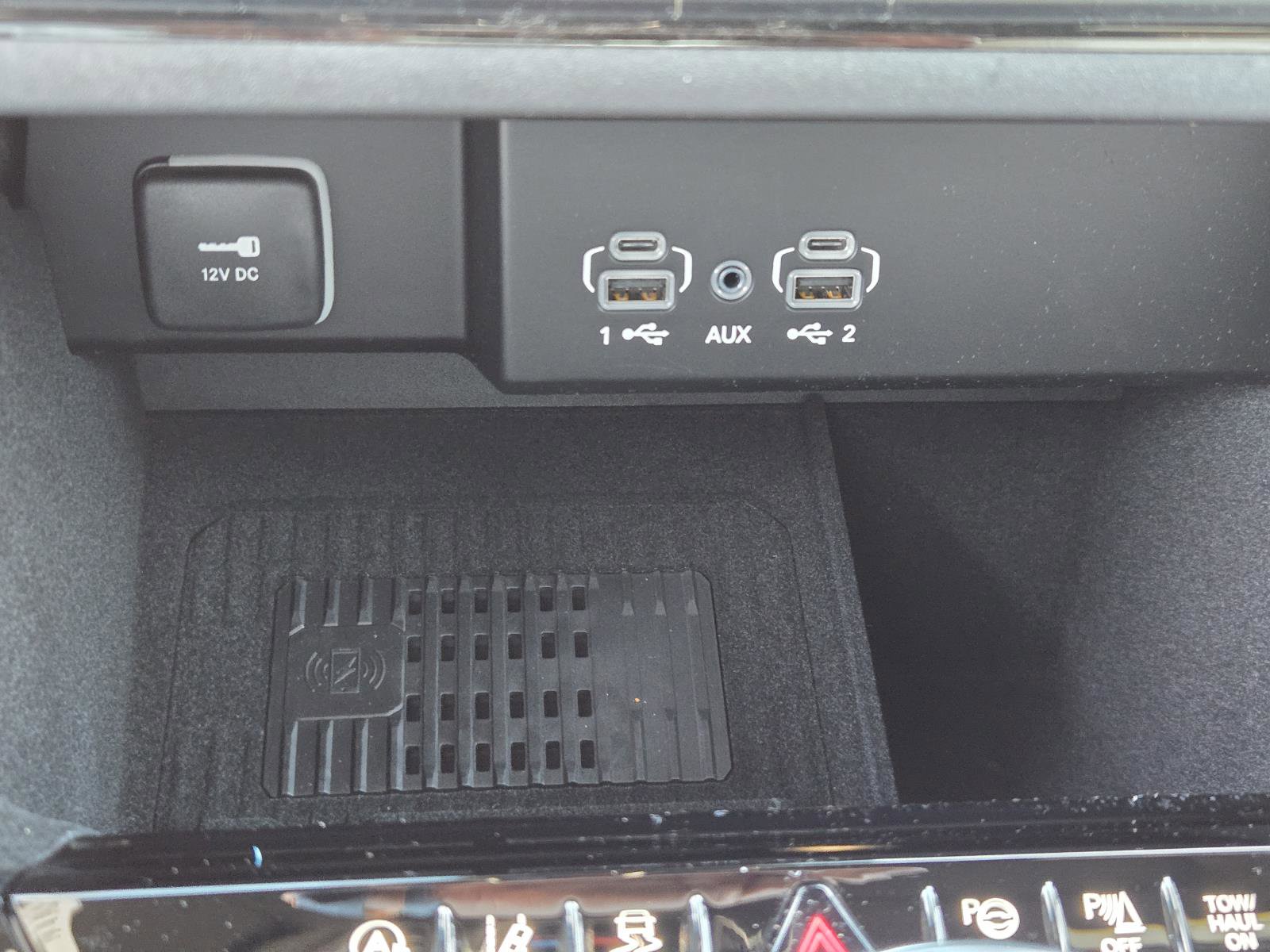 New 2026 Jeep Grand Wagoneer 2WD w/ Premium Group I image 14