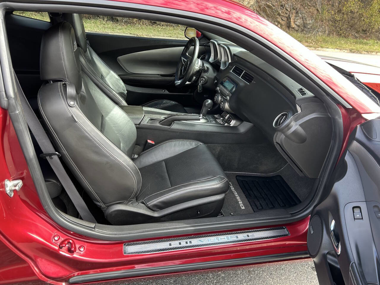 Used 2011 Chevrolet Camaro SS w/ RS Package image 30